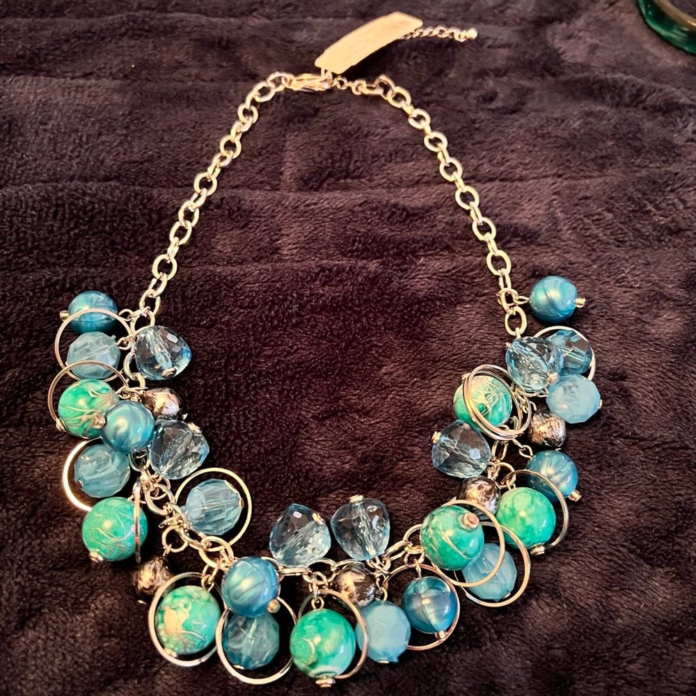 NWT! New York & Co Green & Turquoise Beaded Necklace. 21" fully extended